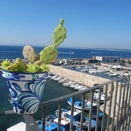 فيلا 4 Balconi House-San Gregorio Palazzo Unico Vista Mare غالّيبولي المظهر الخارجي الصورة