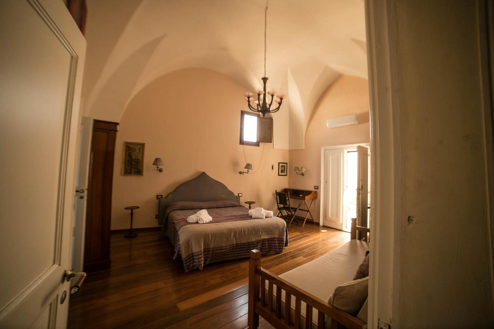 فيلا 4 Balconi House-San Gregorio Palazzo Unico Vista Mare غالّيبولي المظهر الخارجي الصورة