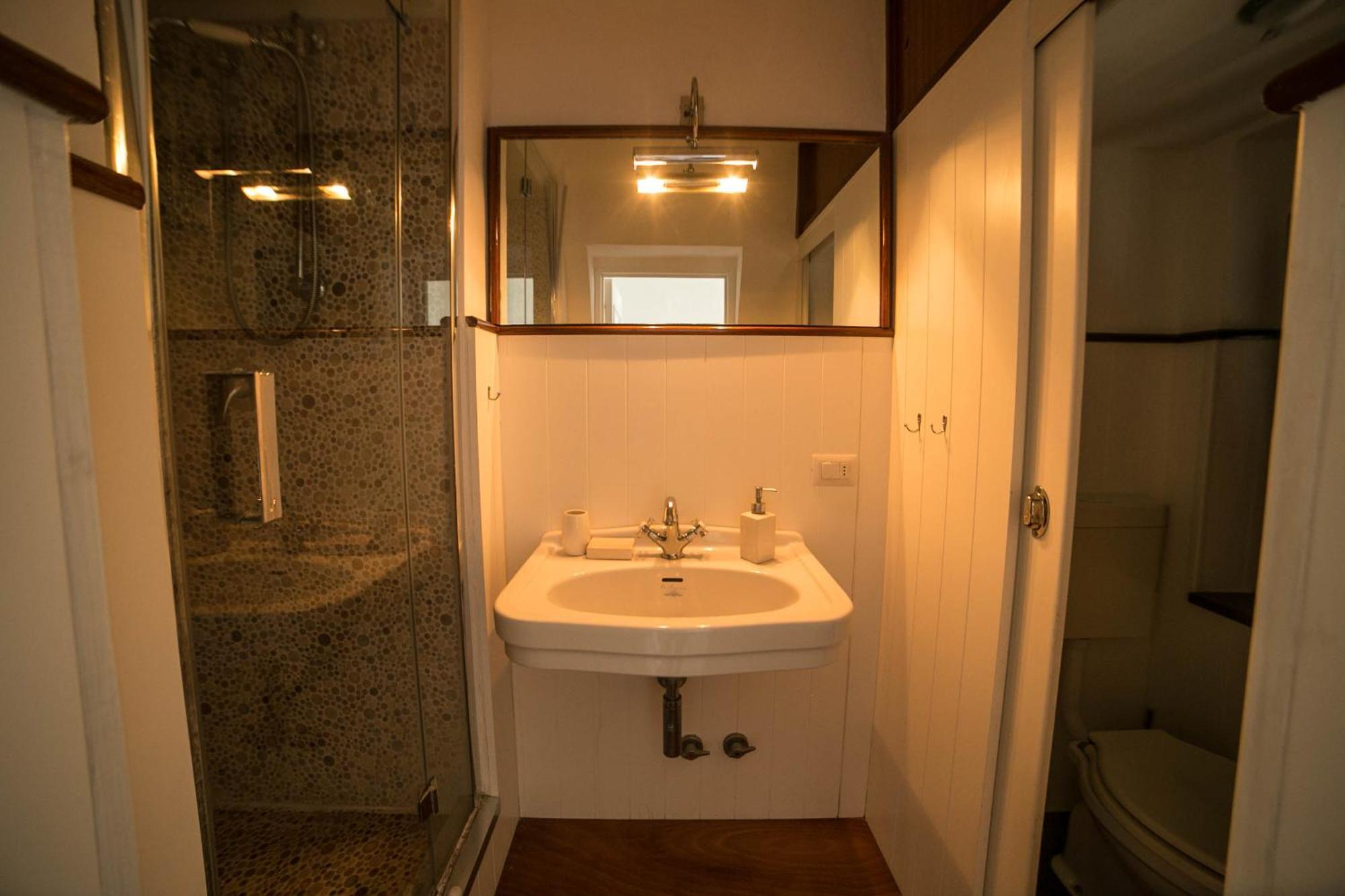 فيلا 4 Balconi House-San Gregorio Palazzo Unico Vista Mare غالّيبولي المظهر الخارجي الصورة