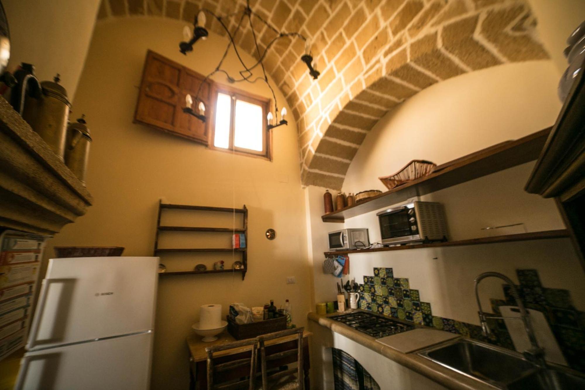 فيلا 4 Balconi House-San Gregorio Palazzo Unico Vista Mare غالّيبولي المظهر الخارجي الصورة