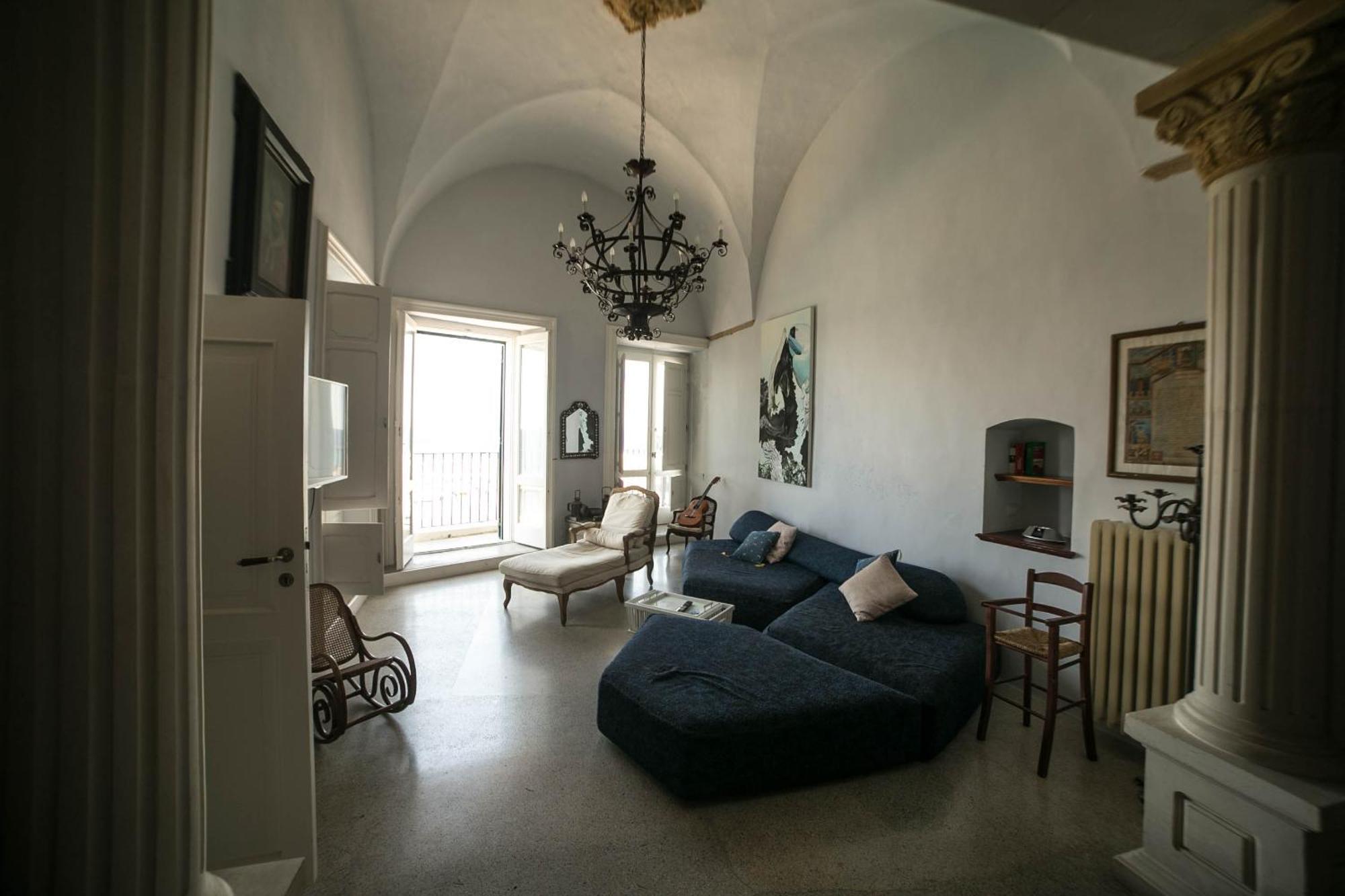 فيلا 4 Balconi House-San Gregorio Palazzo Unico Vista Mare غالّيبولي المظهر الخارجي الصورة